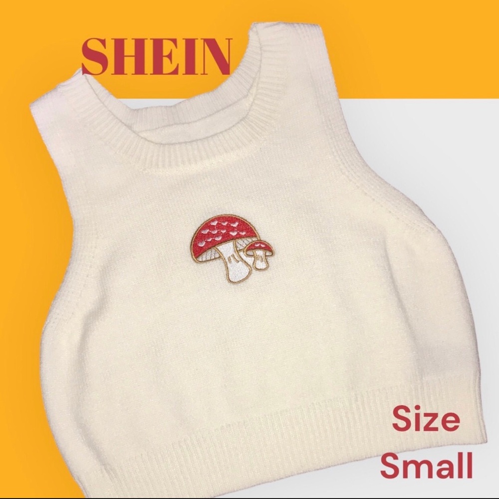 NWOT ADORABLE CROP TOP SIZE SMALL BY SHEIN